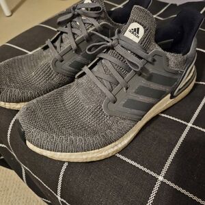 Adidas Ultraboost 20 Mens Sz 10 M Gray Athletic Running Shoes Sneakers
